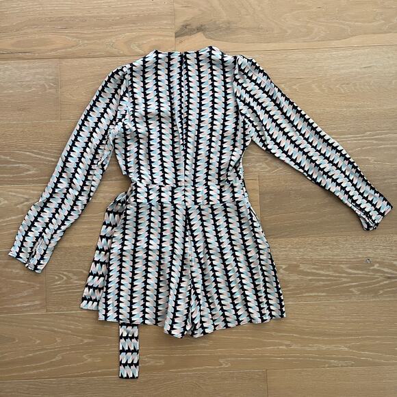 Parker Zig Zag Tita Silk Shorts Romper sz 2 - Picture 5 of 7